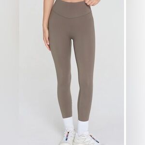 Form Activewear Core Leggings in Walnut